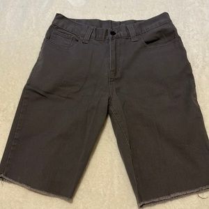 Men’s grey cut off shorts